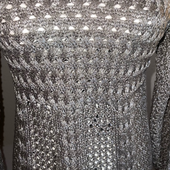 Beautiful Open Knit Sweater, long sleeves - perfect with pretty undergarments! - Picture 8 of 12